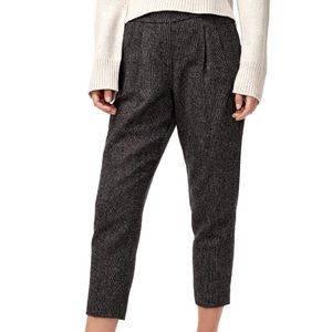Aritzia Babaton Cohen Ankle Crop Trouser 00 XXS Wool Tweed Pockets Pull On Black